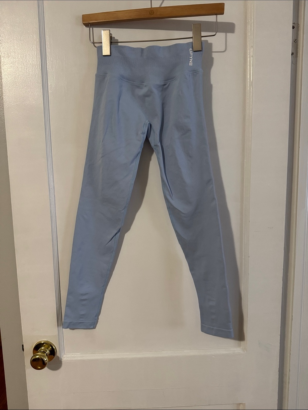 Dfyne sky blue leggings